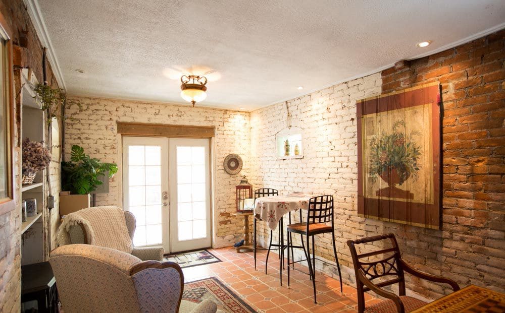 Husum's Riverside Bed And Breakfast