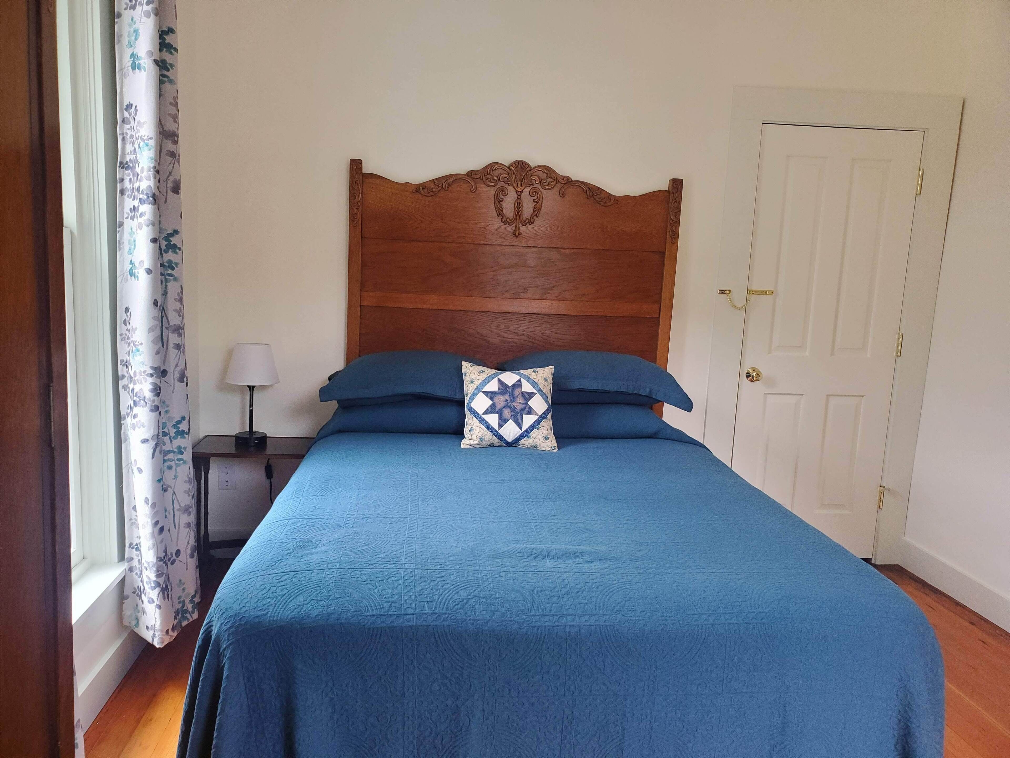 Bush House Inn