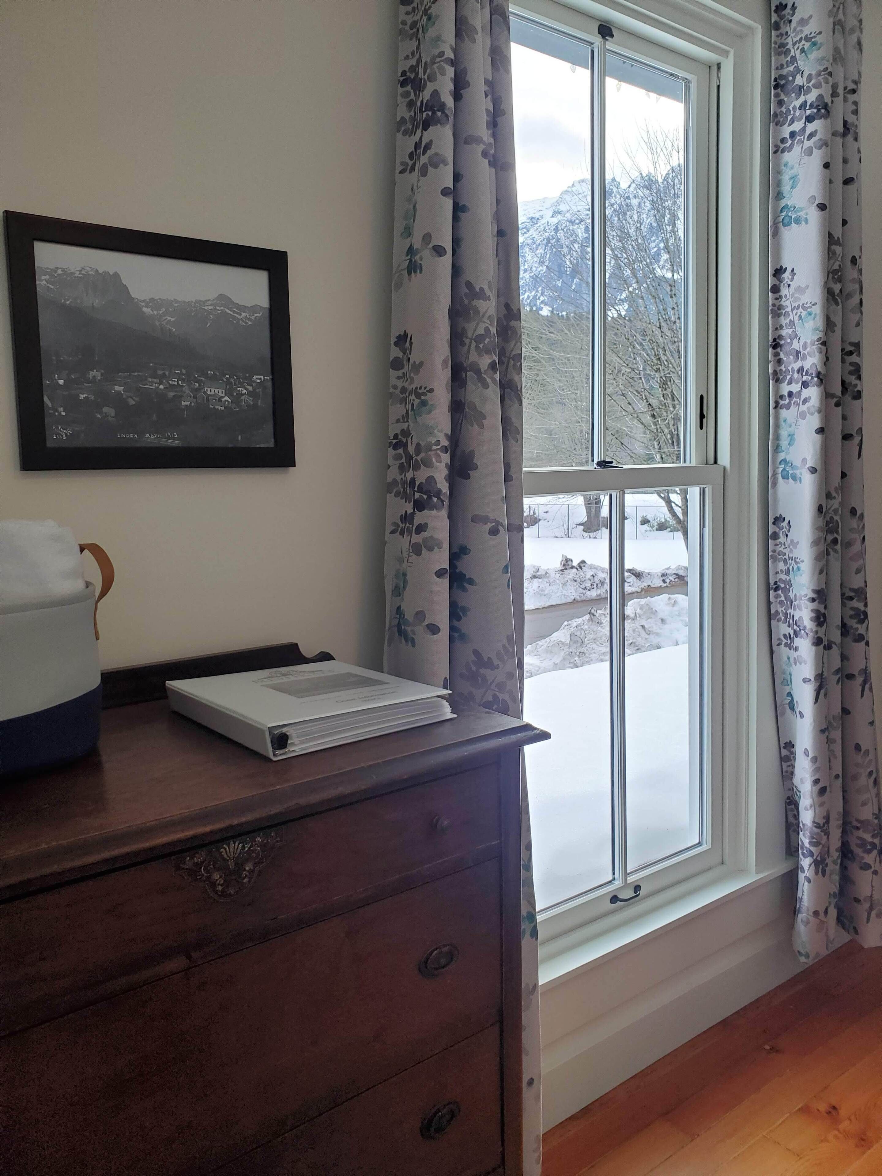 Bush House Inn