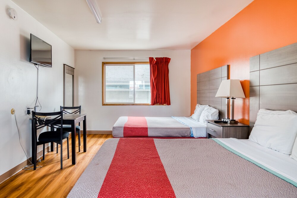 OYO Hotel Kalama