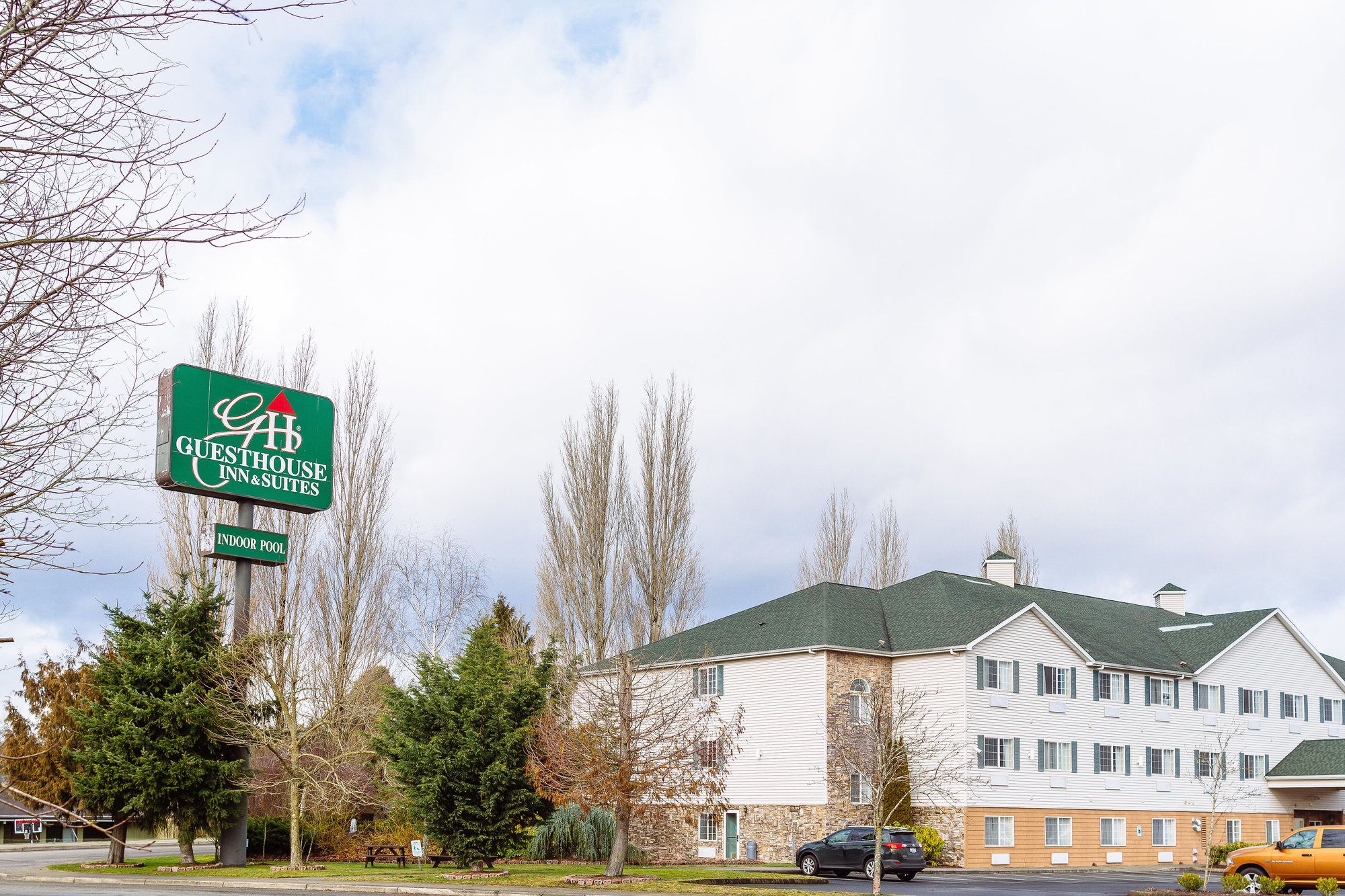 GuestHouse Inn & Suites Kelso/Longview