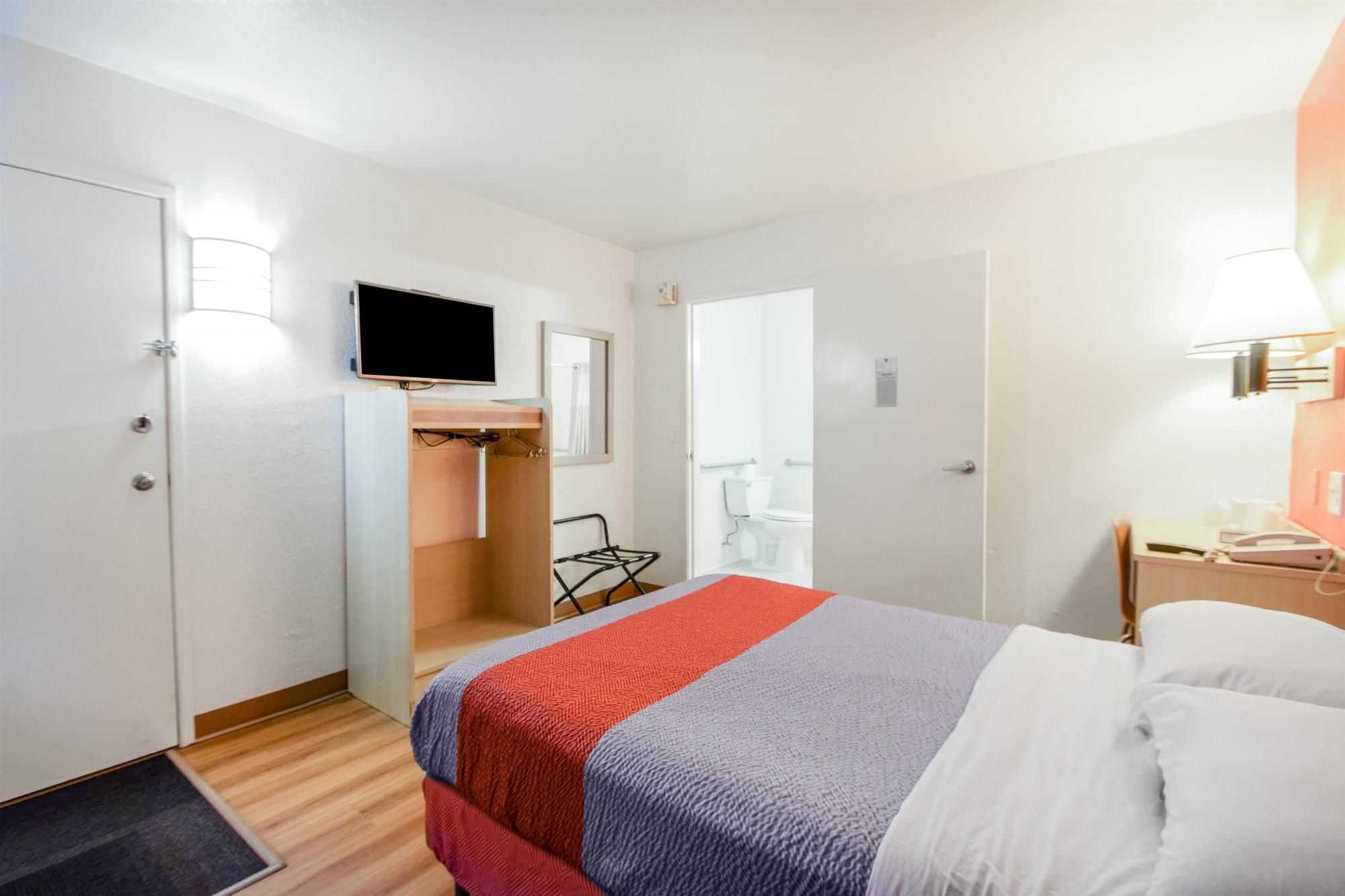 Motel 6 Kelso - Mount St Helens