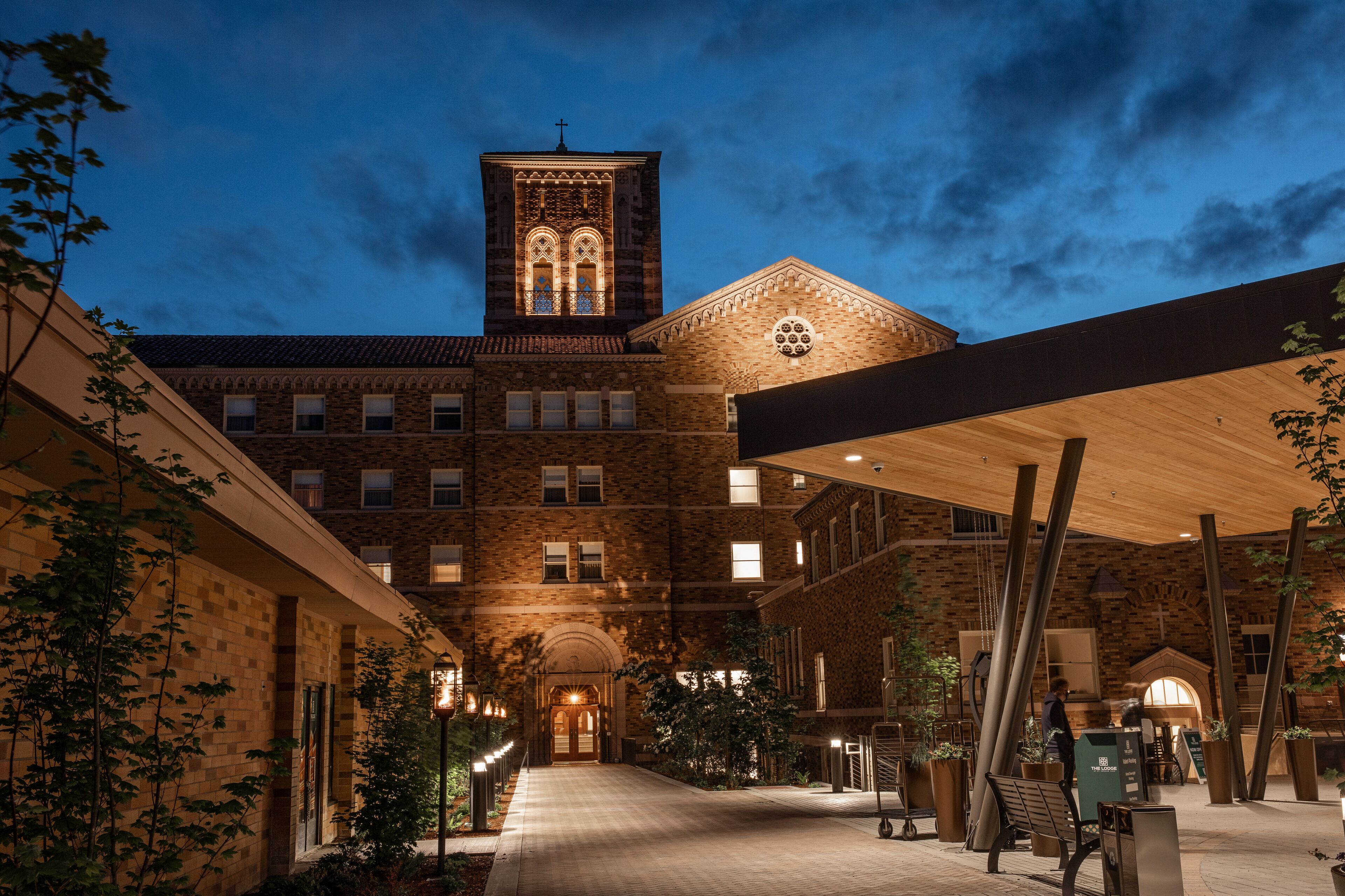 The Lodge at St. Edward State Park