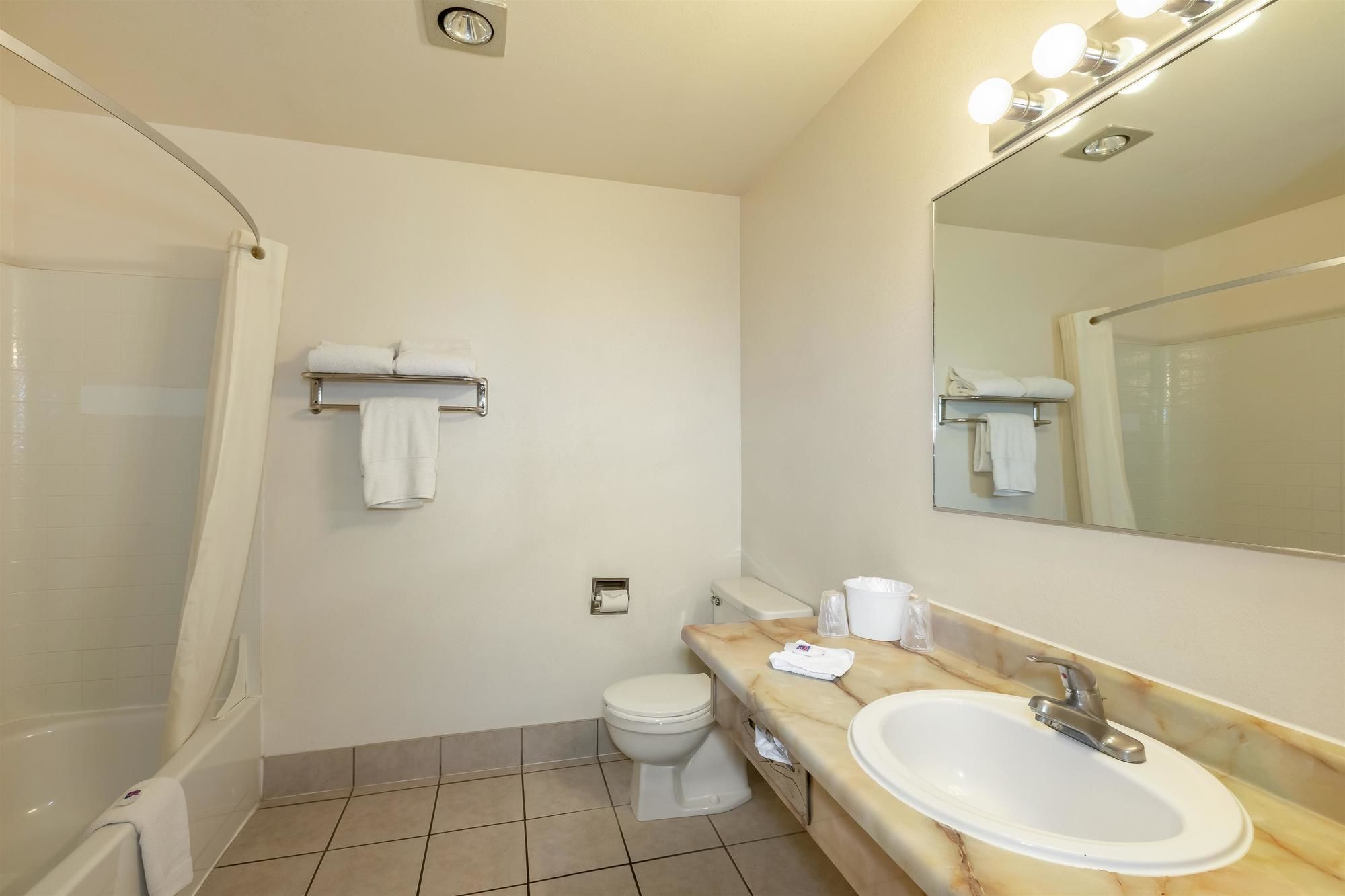 Motel 6 Kennewick, WA - Tri-Cities
