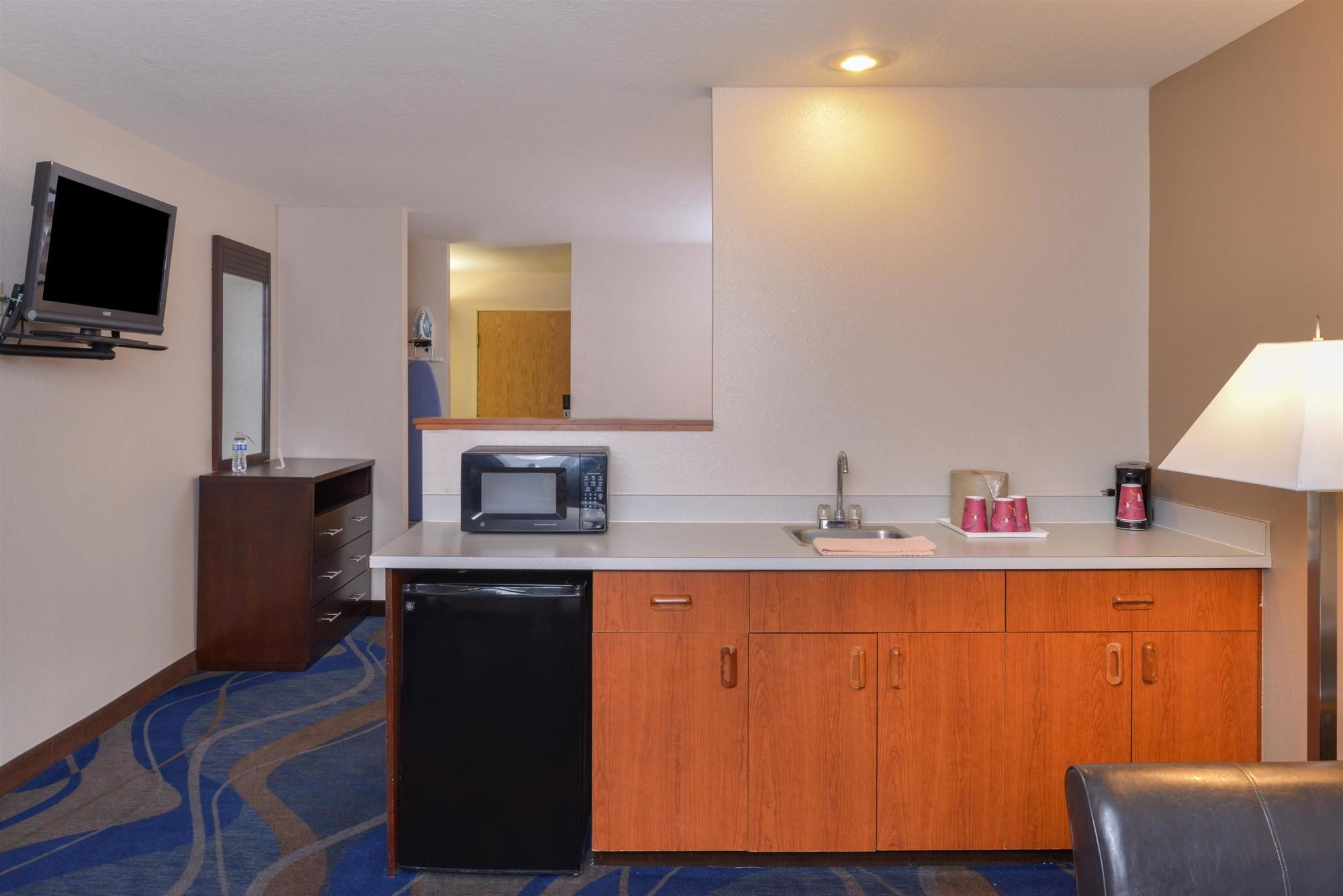 Red Lion Inn & Suites Kennewick Tri-Cities