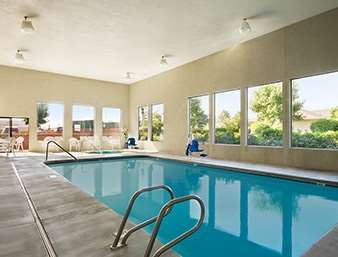 Super 8 by Wyndham Kennewick