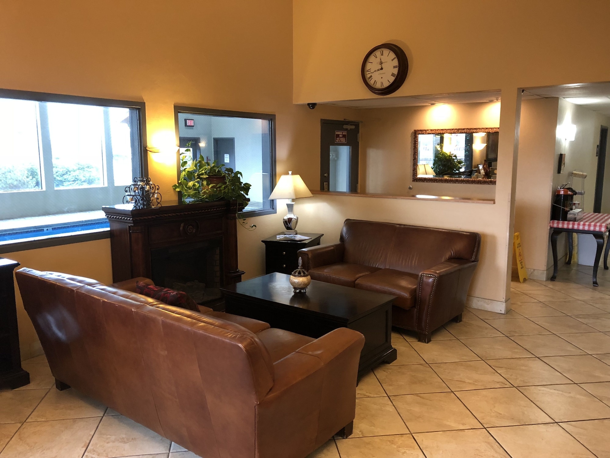 Super 8 by Wyndham Kennewick