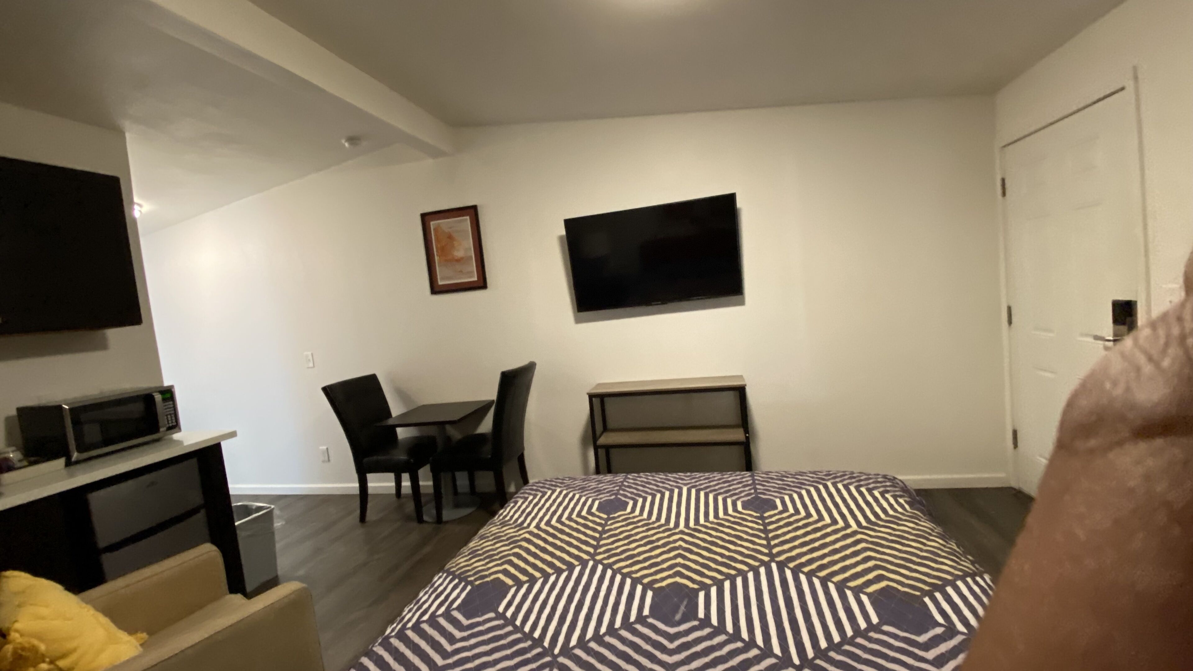 Golden Kent Motel