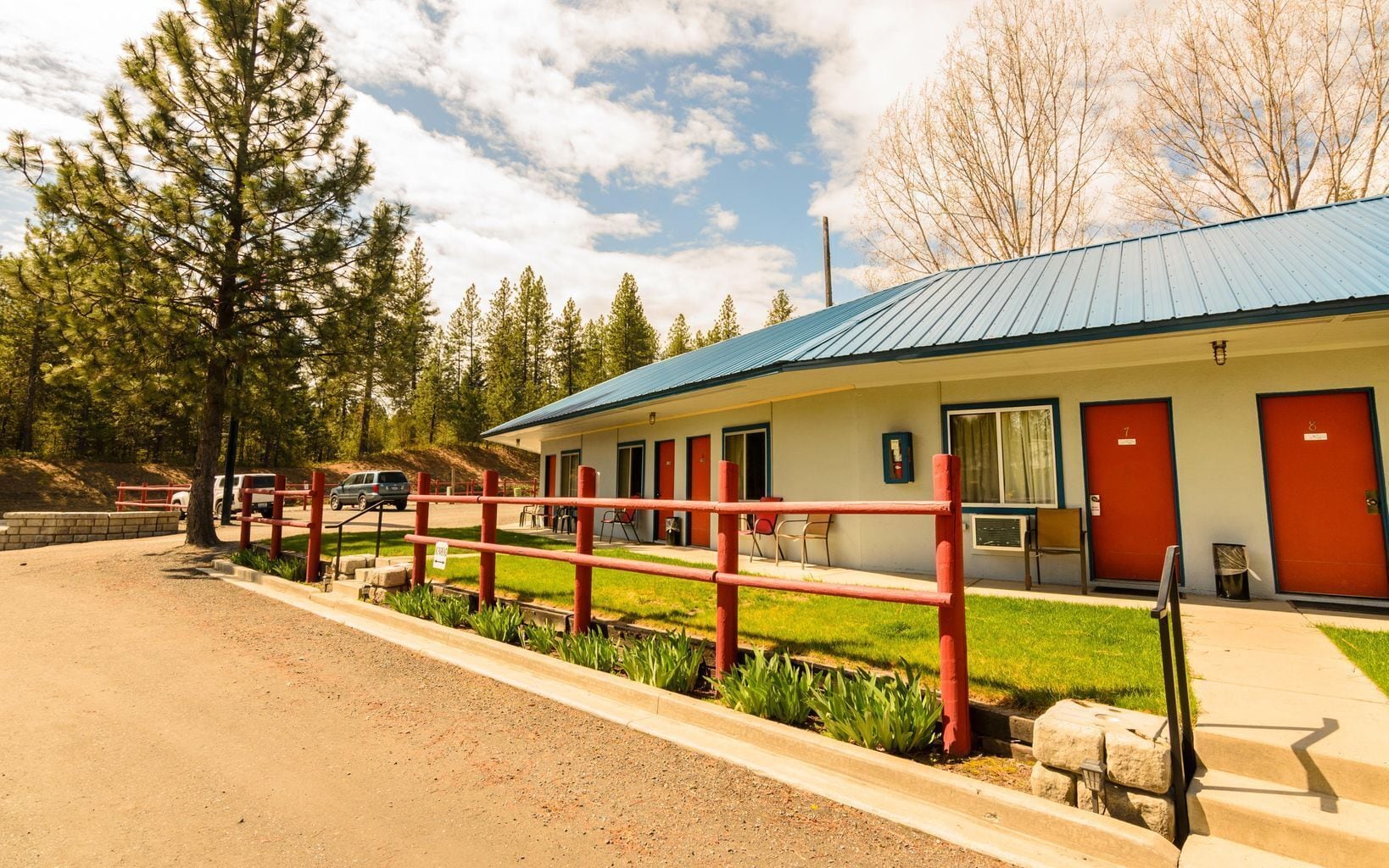 Columbia Point Resort