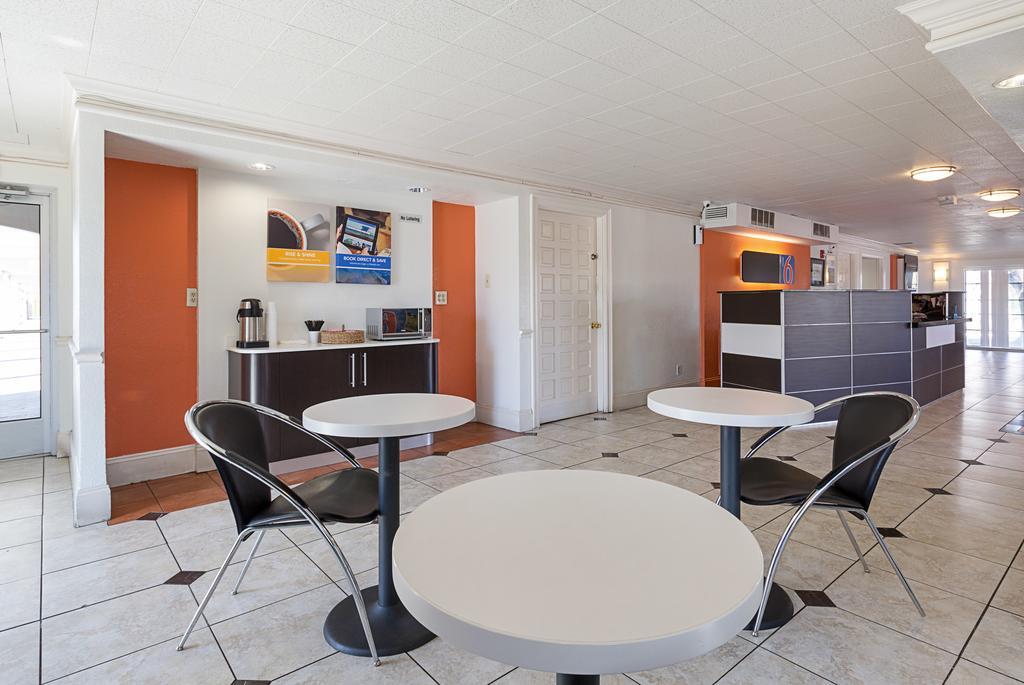 Motel 6 Seattle North - Kirkland