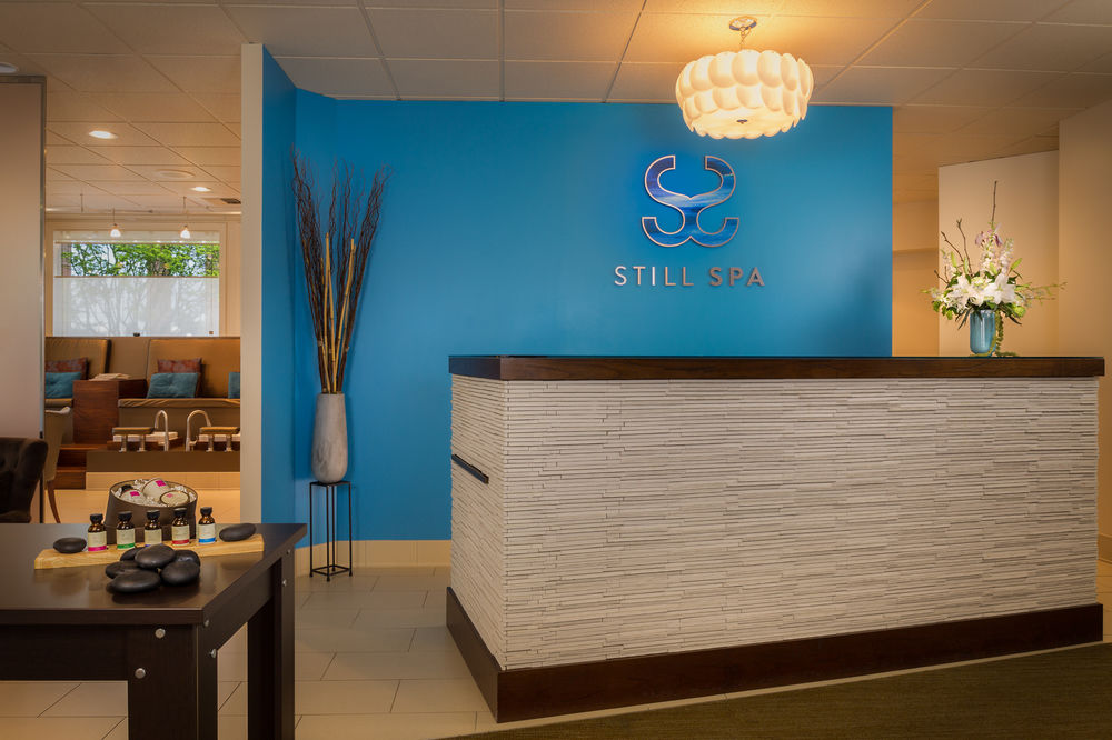 Woodmark Hotel and Still Spa