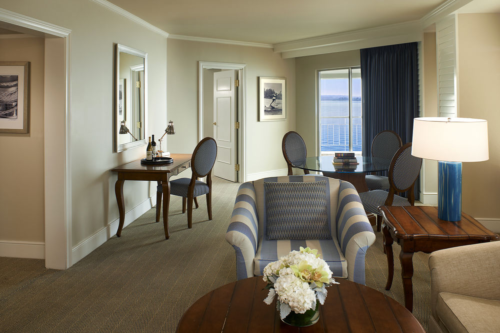 Woodmark Hotel and Still Spa