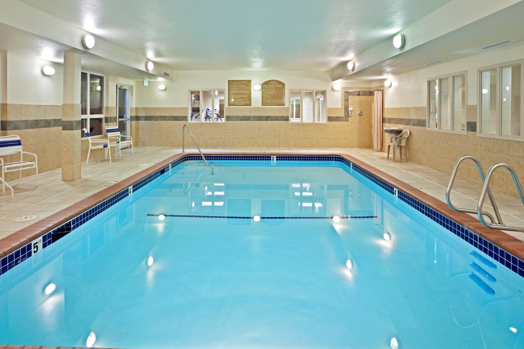 Holiday Inn Express & Suites Lacey - Olympia