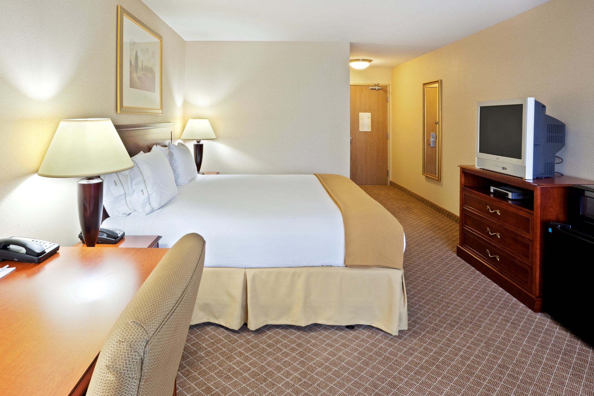 Holiday Inn Express & Suites Lacey - Olympia