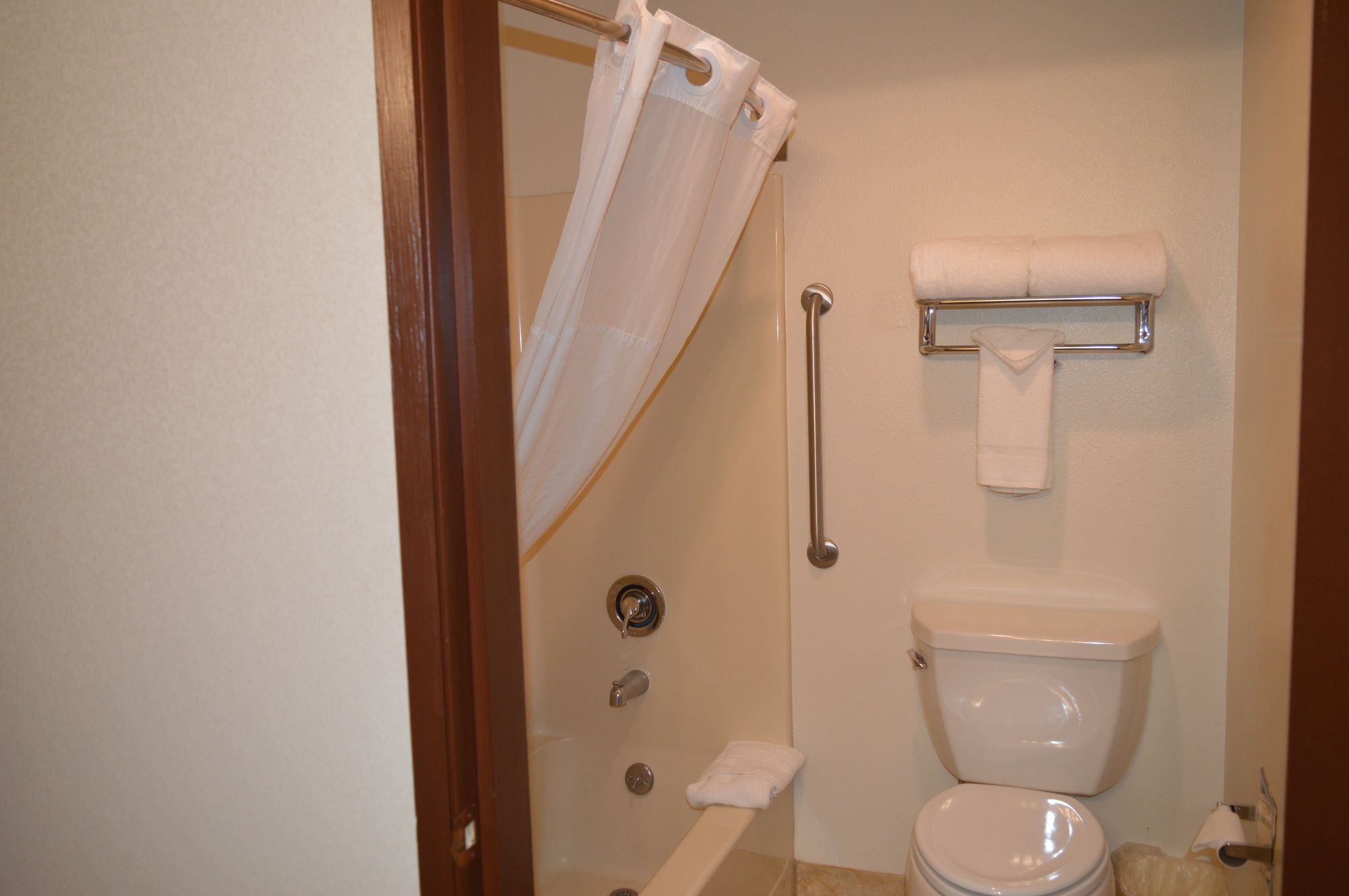 Quality Inn & Suites Lacey I-5