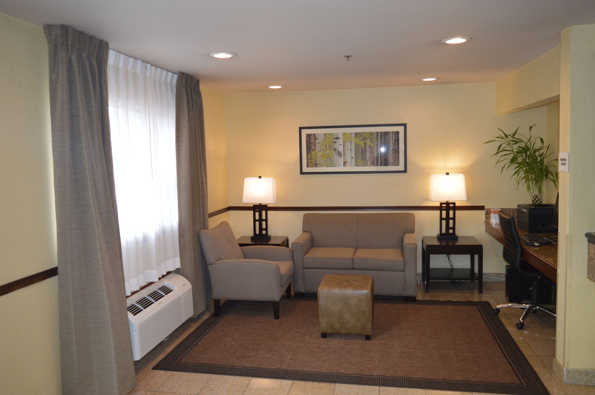 Quality Inn & Suites Lacey I-5