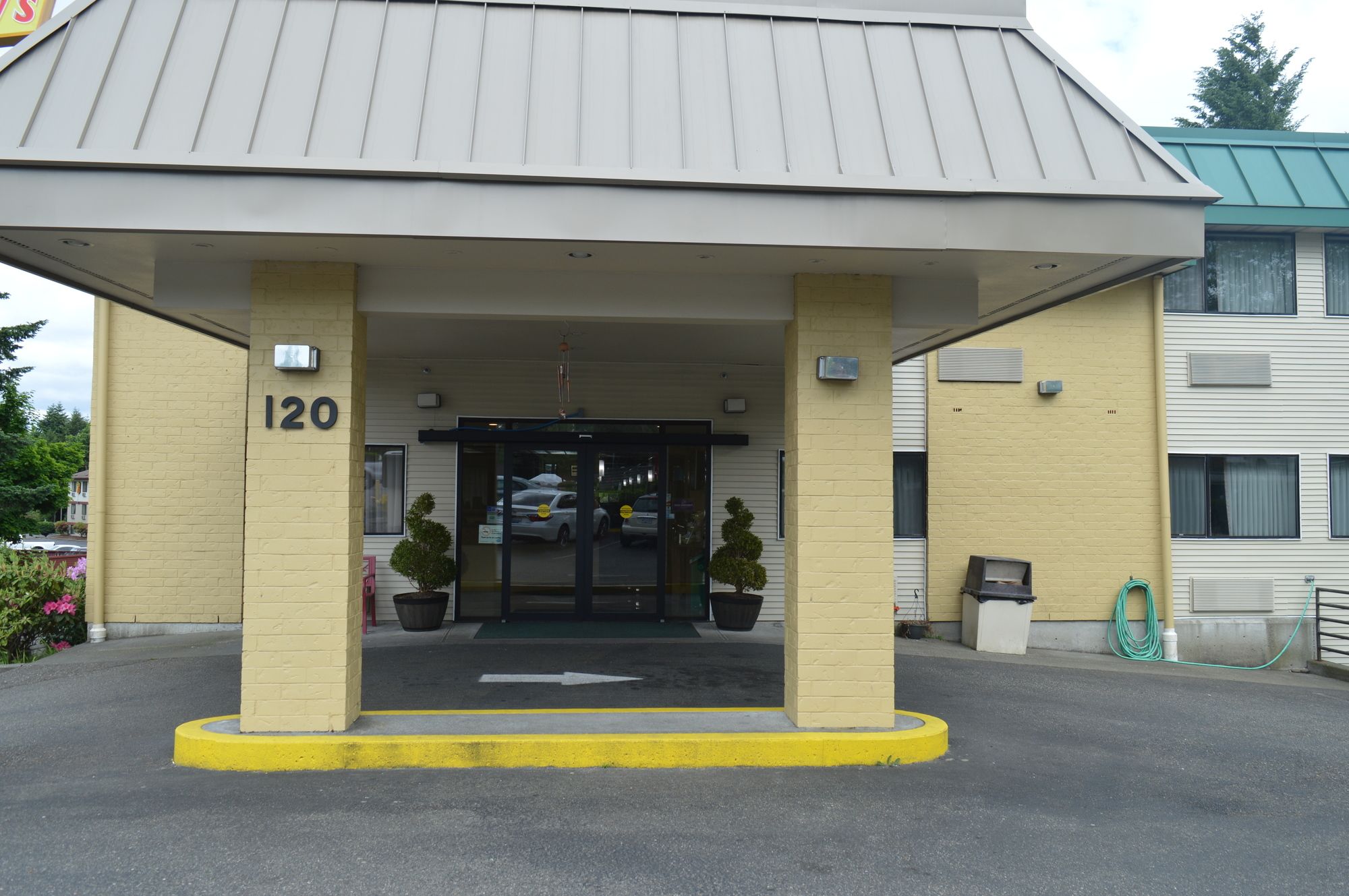 Quality Inn & Suites Lacey I-5