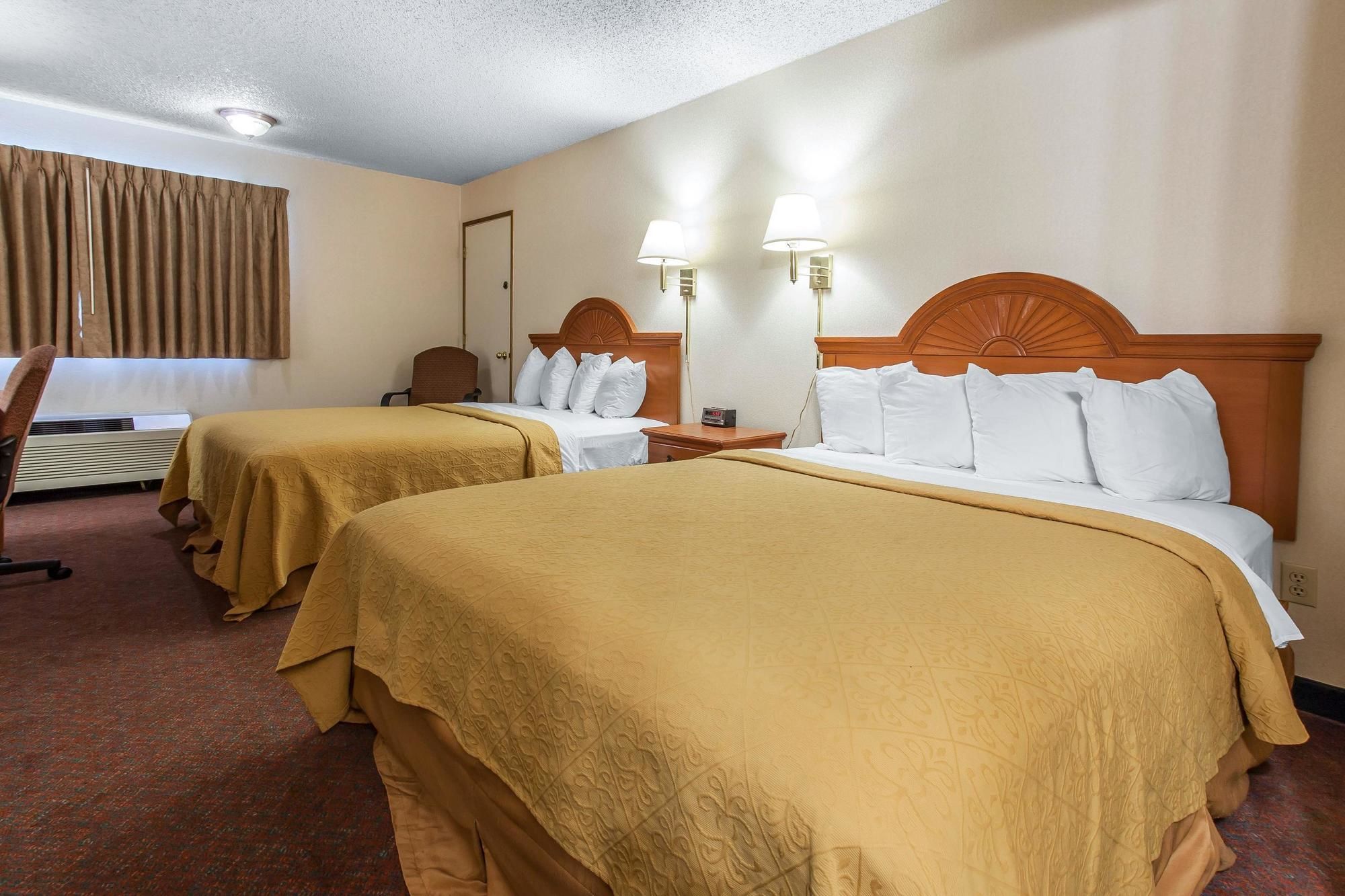 Quality Inn & Suites Lacey I-5