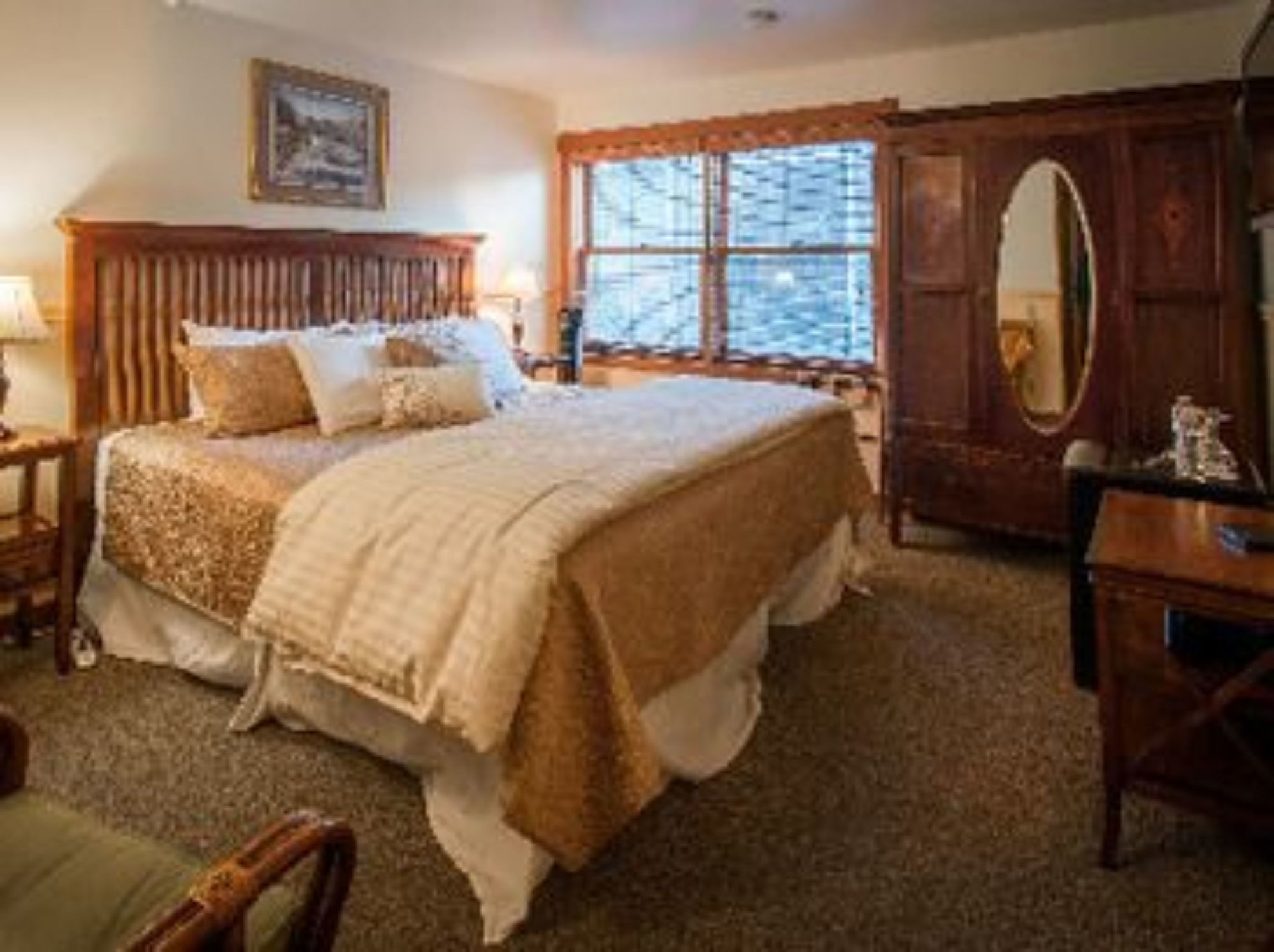 The Heron Inn & Day Spa