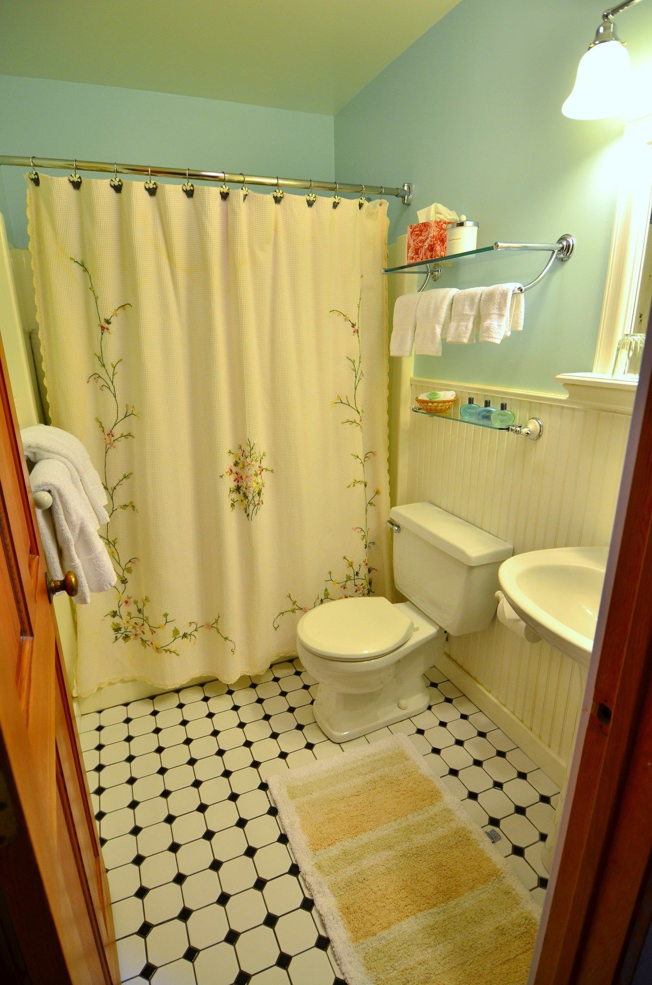 The Heron Inn & Day Spa