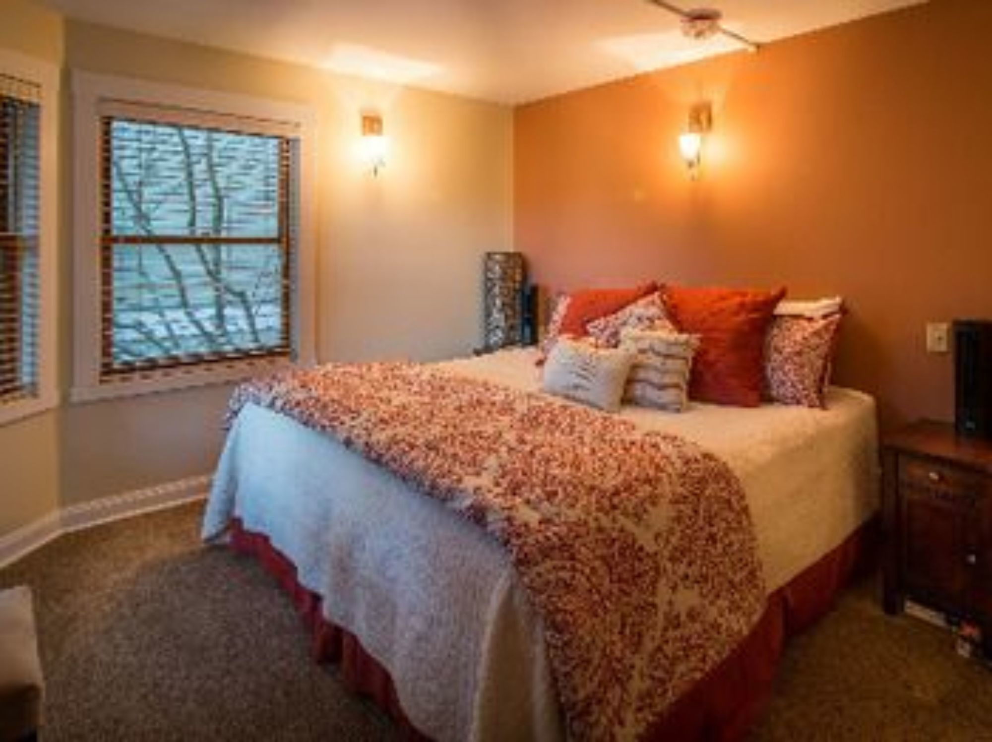 The Heron Inn & Day Spa