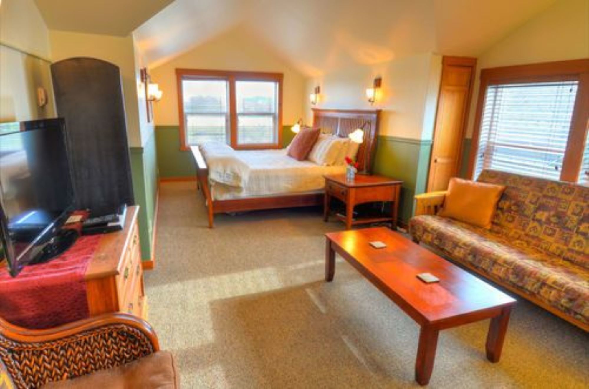 The Heron Inn & Day Spa