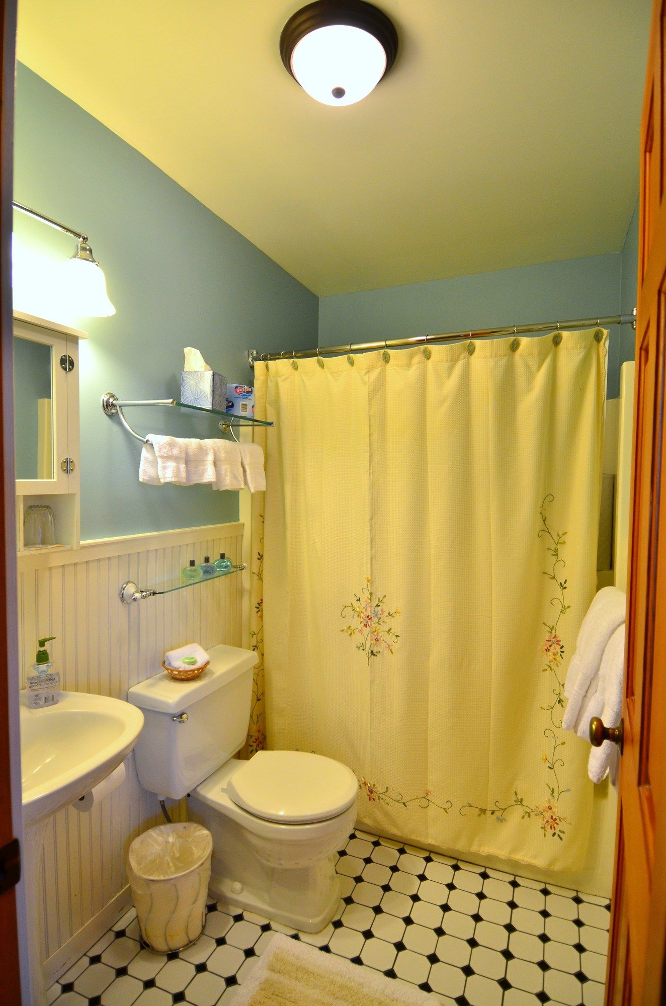 The Heron Inn & Day Spa
