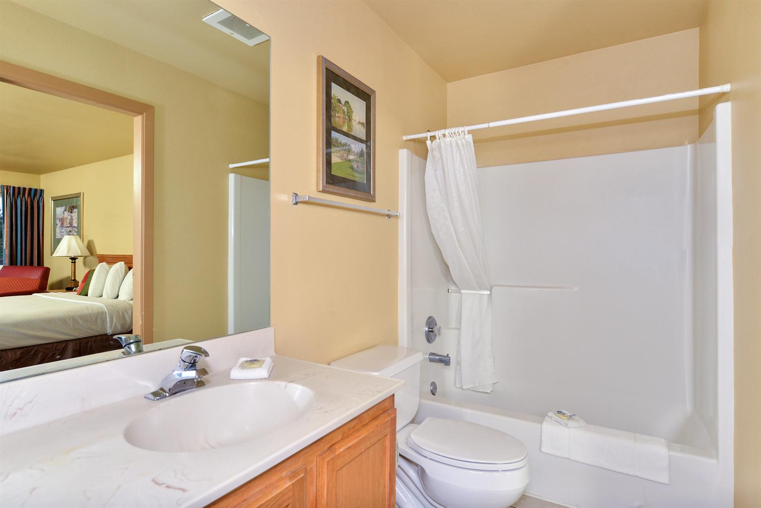Americas Best Value Inn Lakewood Tacoma S