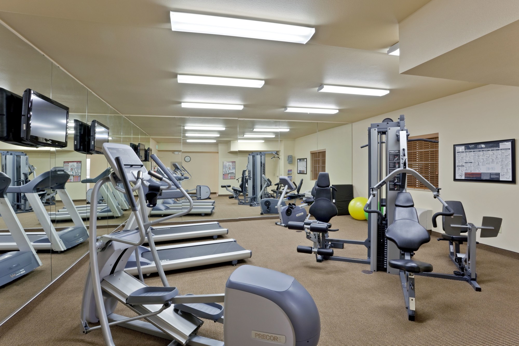 Candlewood Suites Lakewood