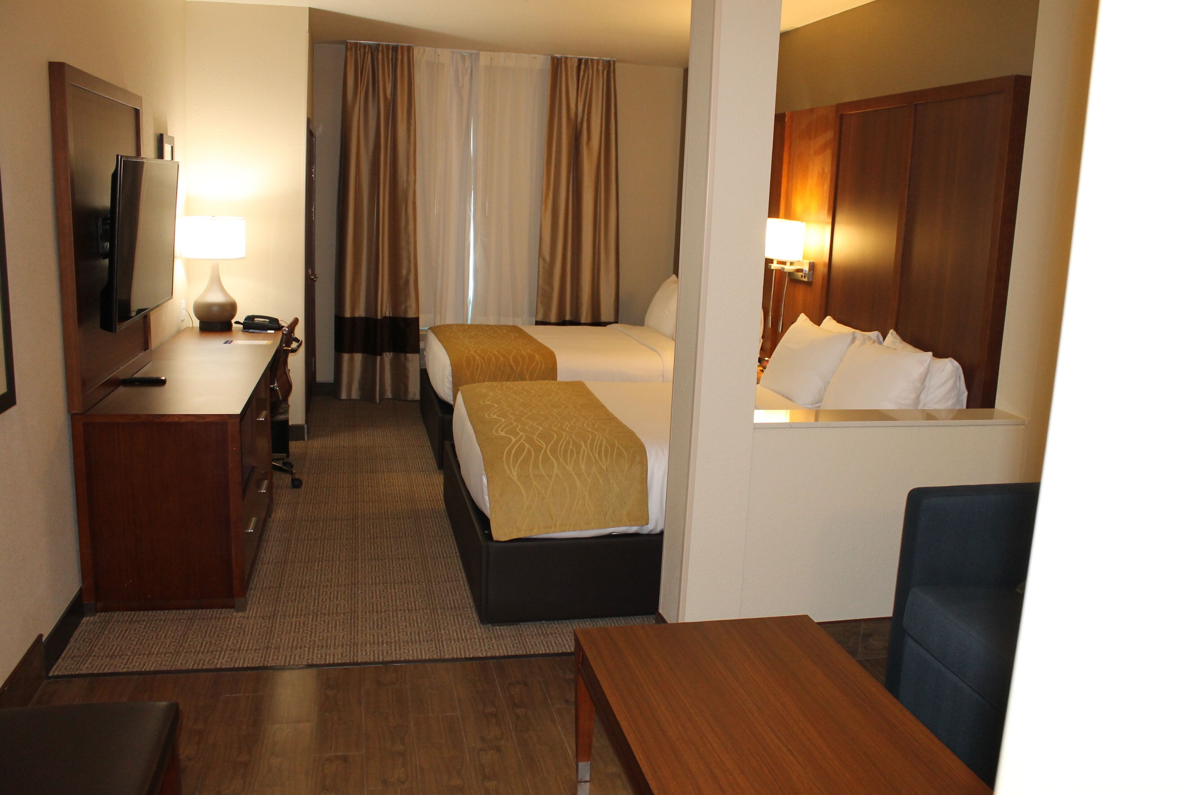 Comfort Inn & Suites Lakewood by JBLM