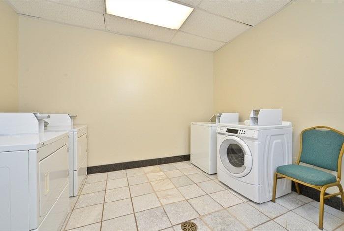 Holiday Inn Express Hotel & Suites Tacoma South - Lakewood