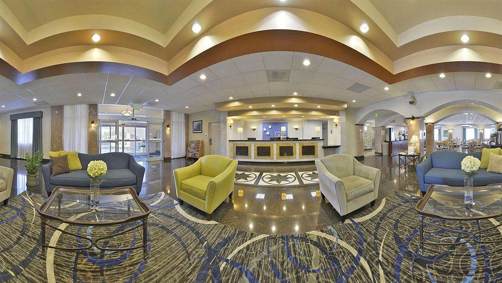 Holiday Inn Express Hotel & Suites Tacoma South - Lakewood