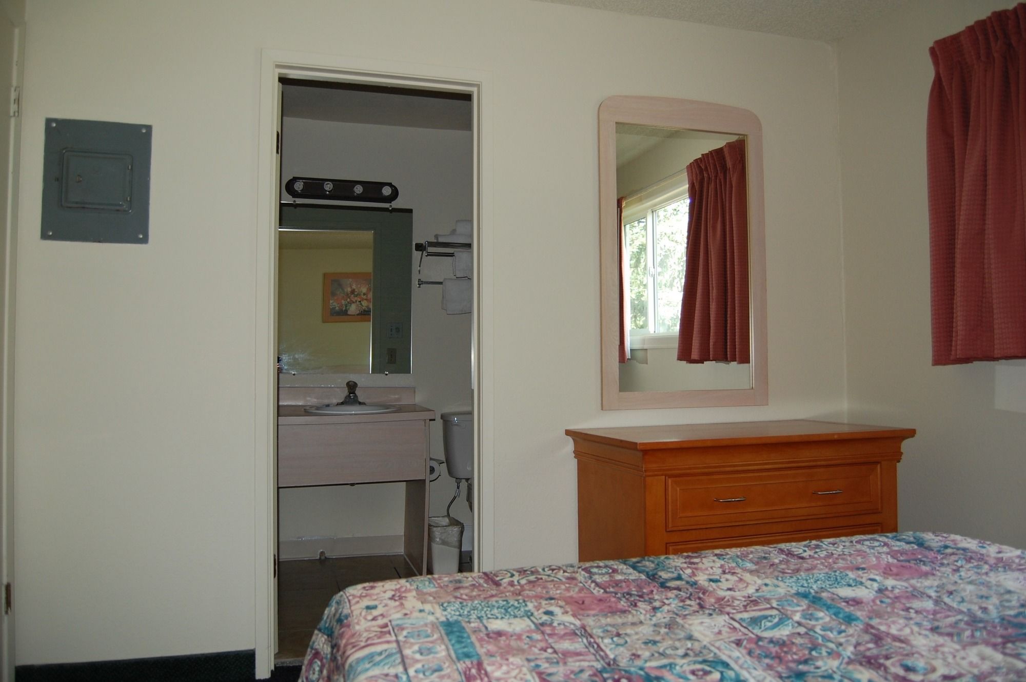 Western Inn