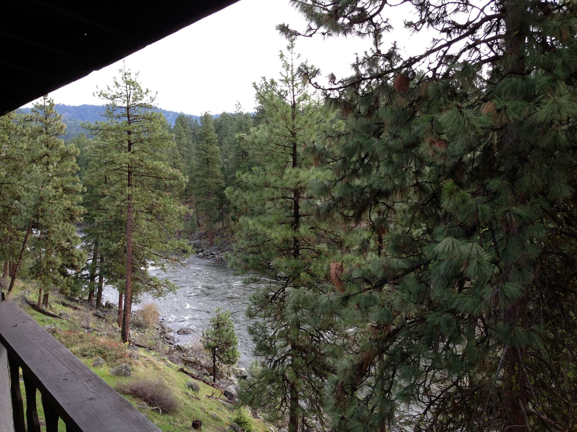 Alpine Rivers Inn