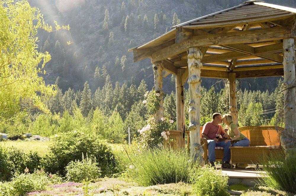 Sleeping Lady Mountain Resort