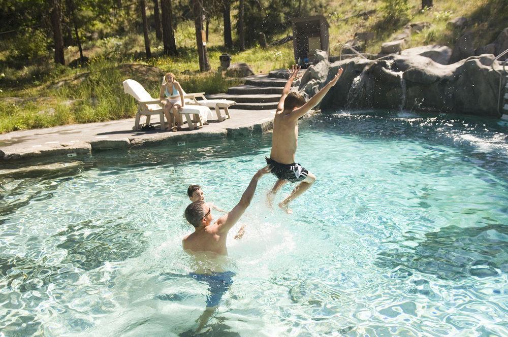 Sleeping Lady Mountain Resort
