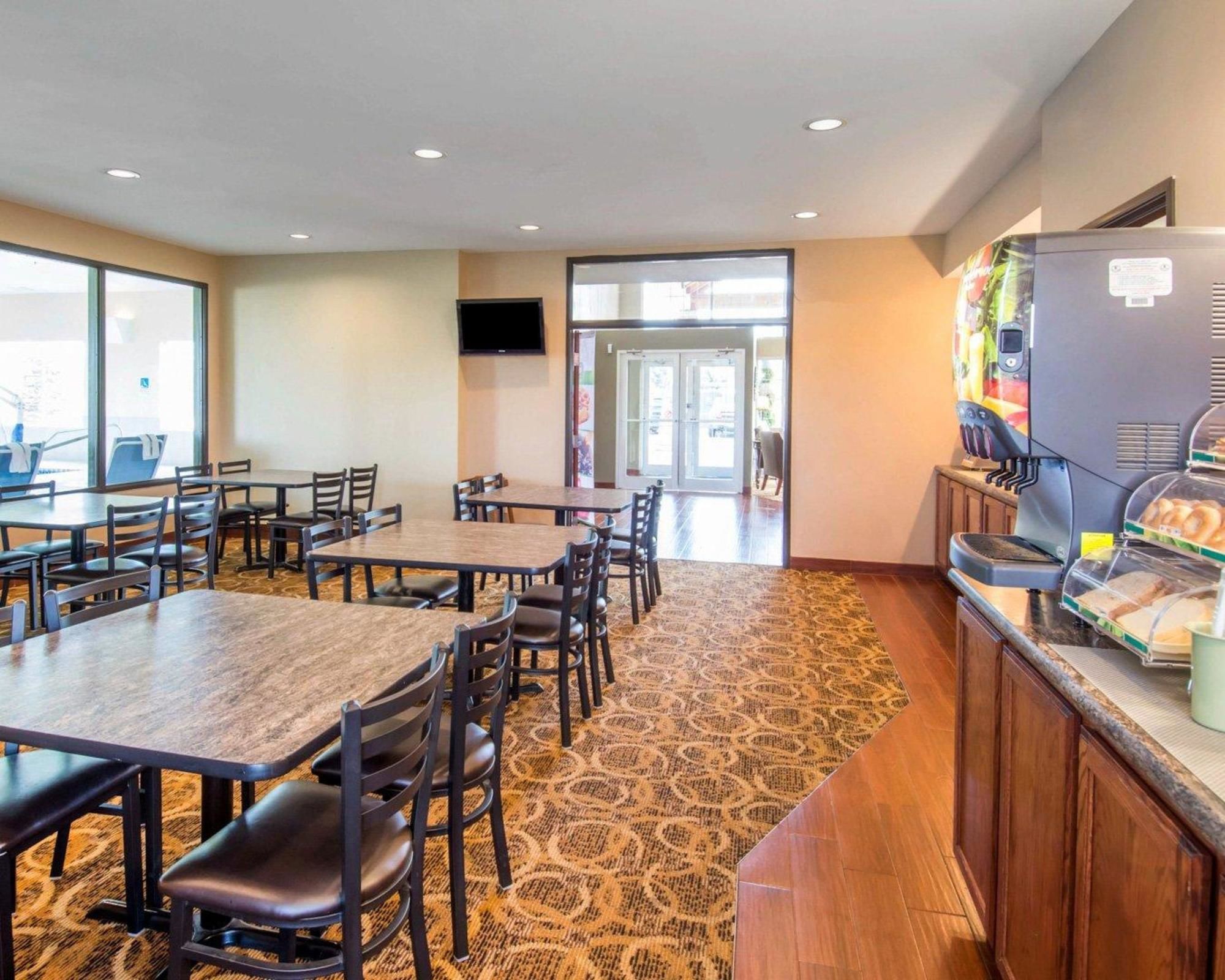 Quality Inn & Suites
