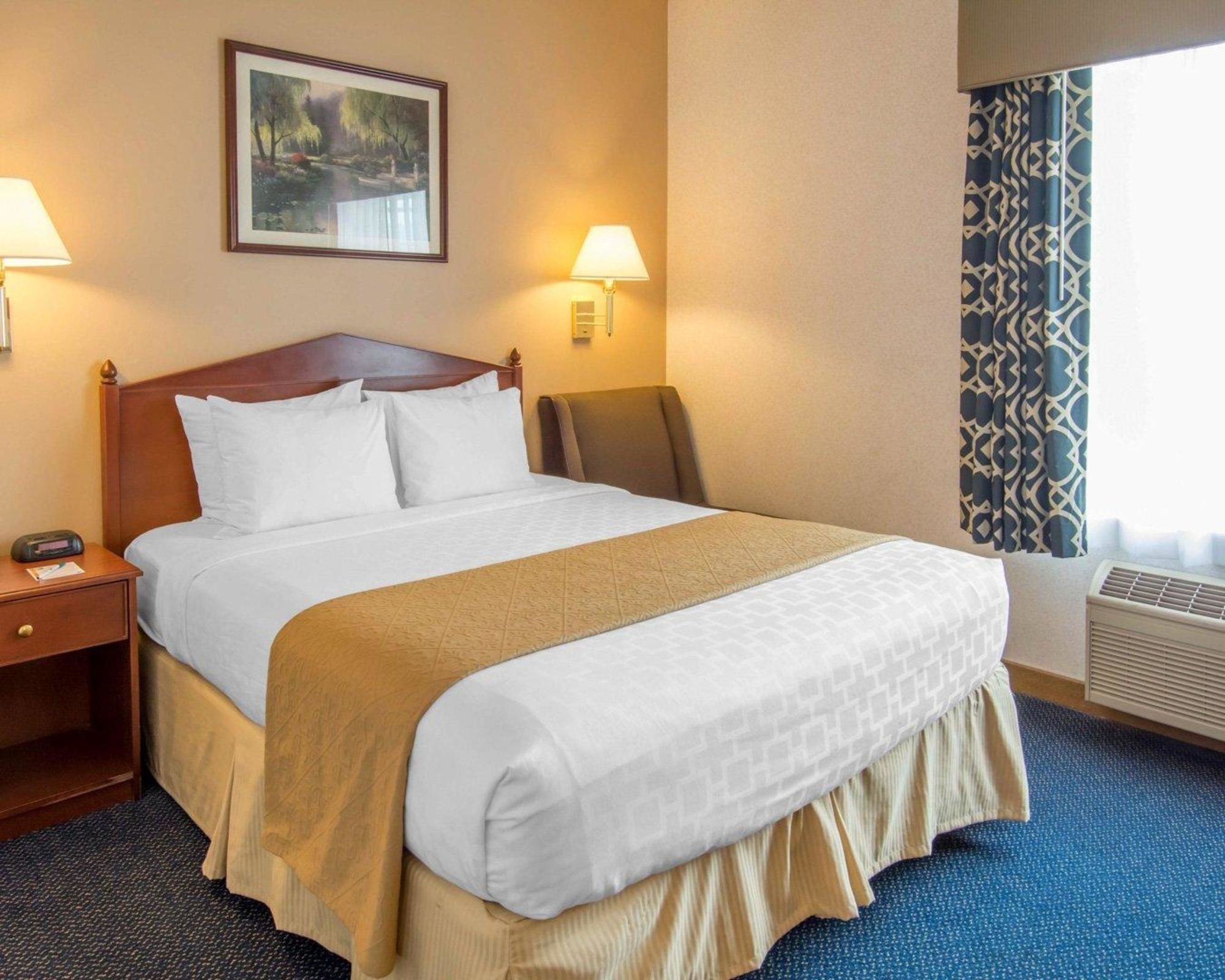Quality Inn & Suites