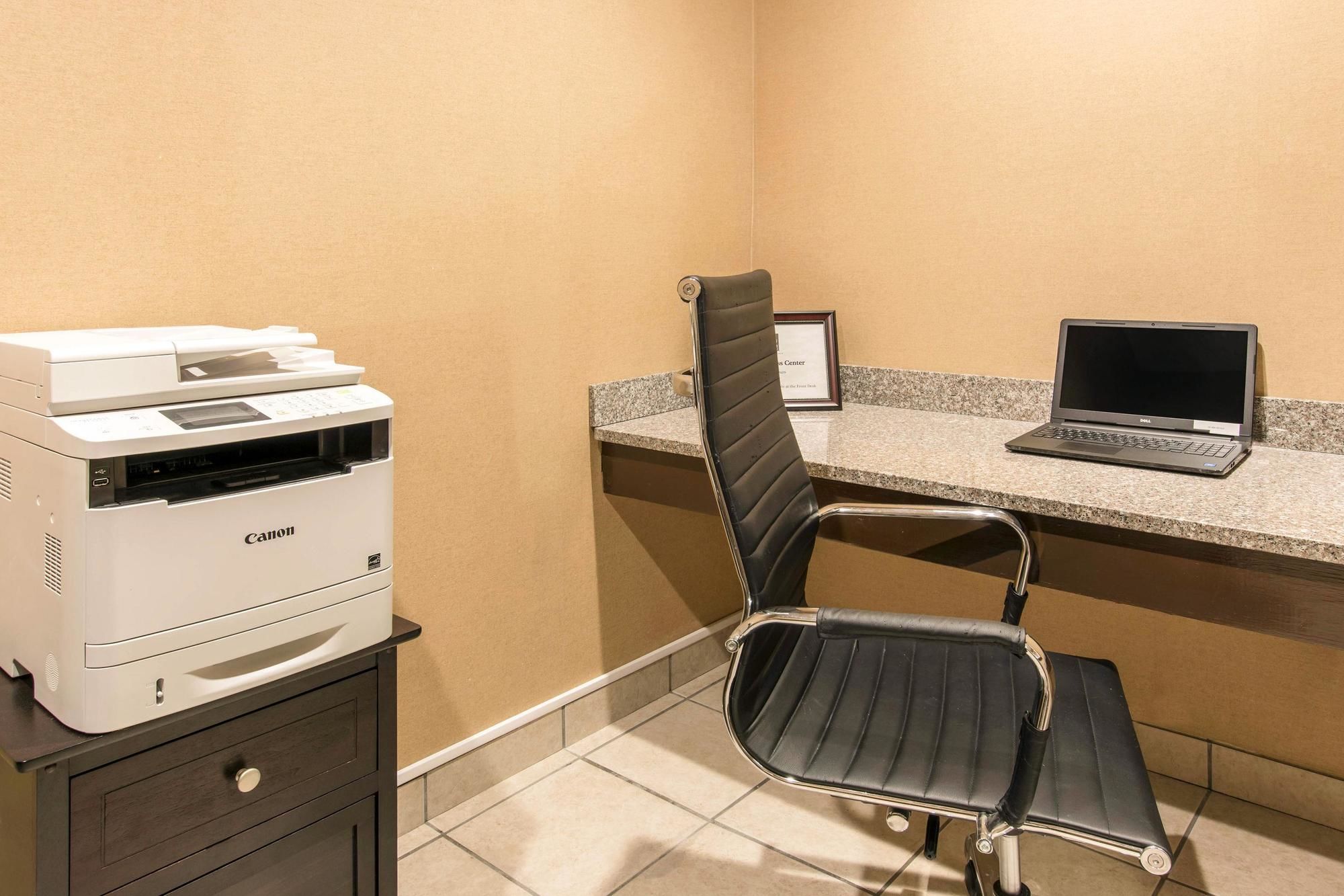 Quality Inn & Suites