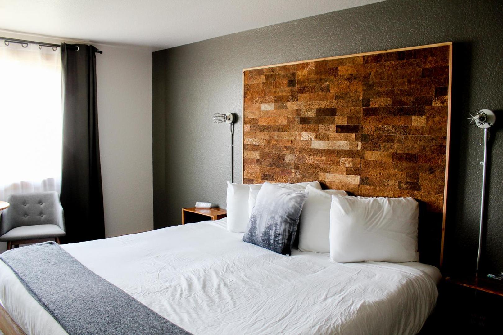 Adrift Hotel & Spa