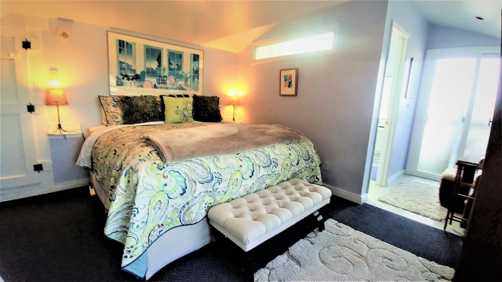 Boreas Bed & Breakfast Inn