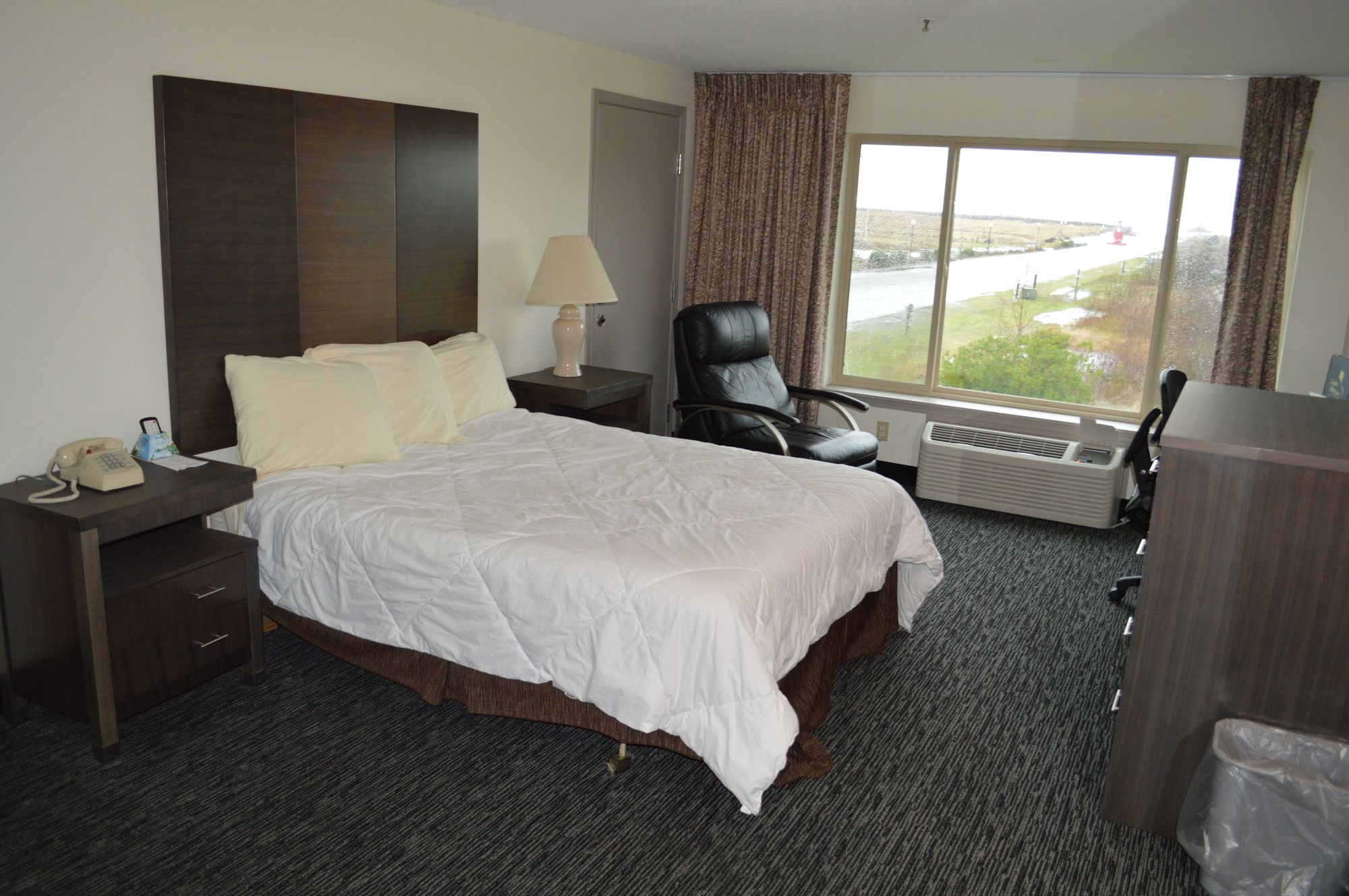 Cedars Ocean View Inn