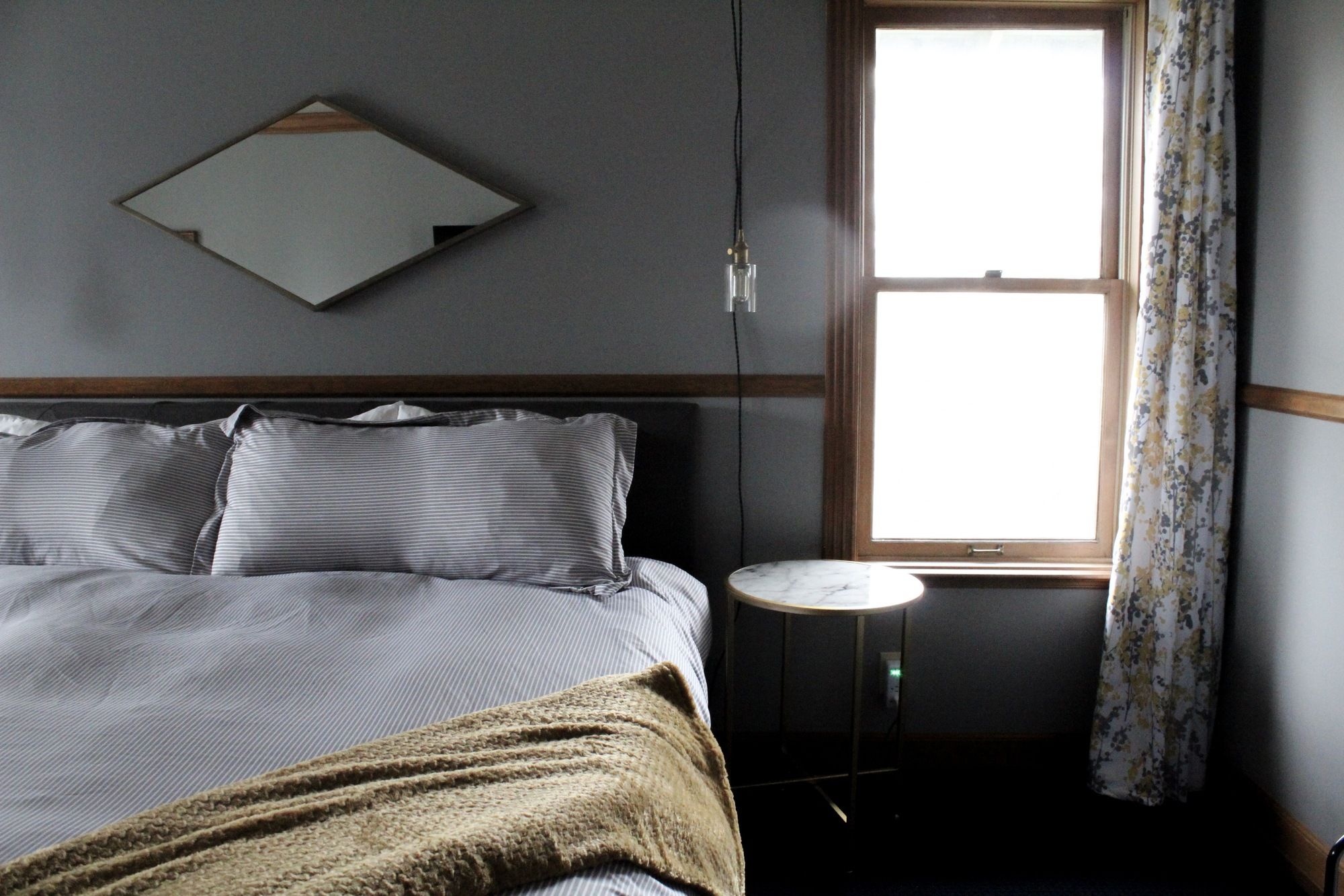 Shelburne Inn