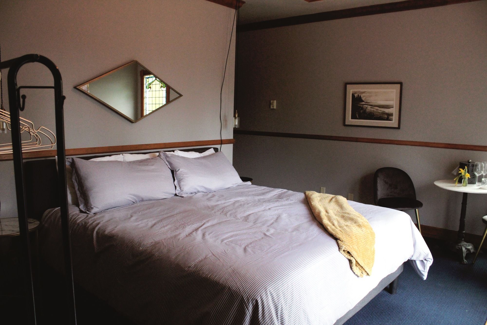 Shelburne Inn