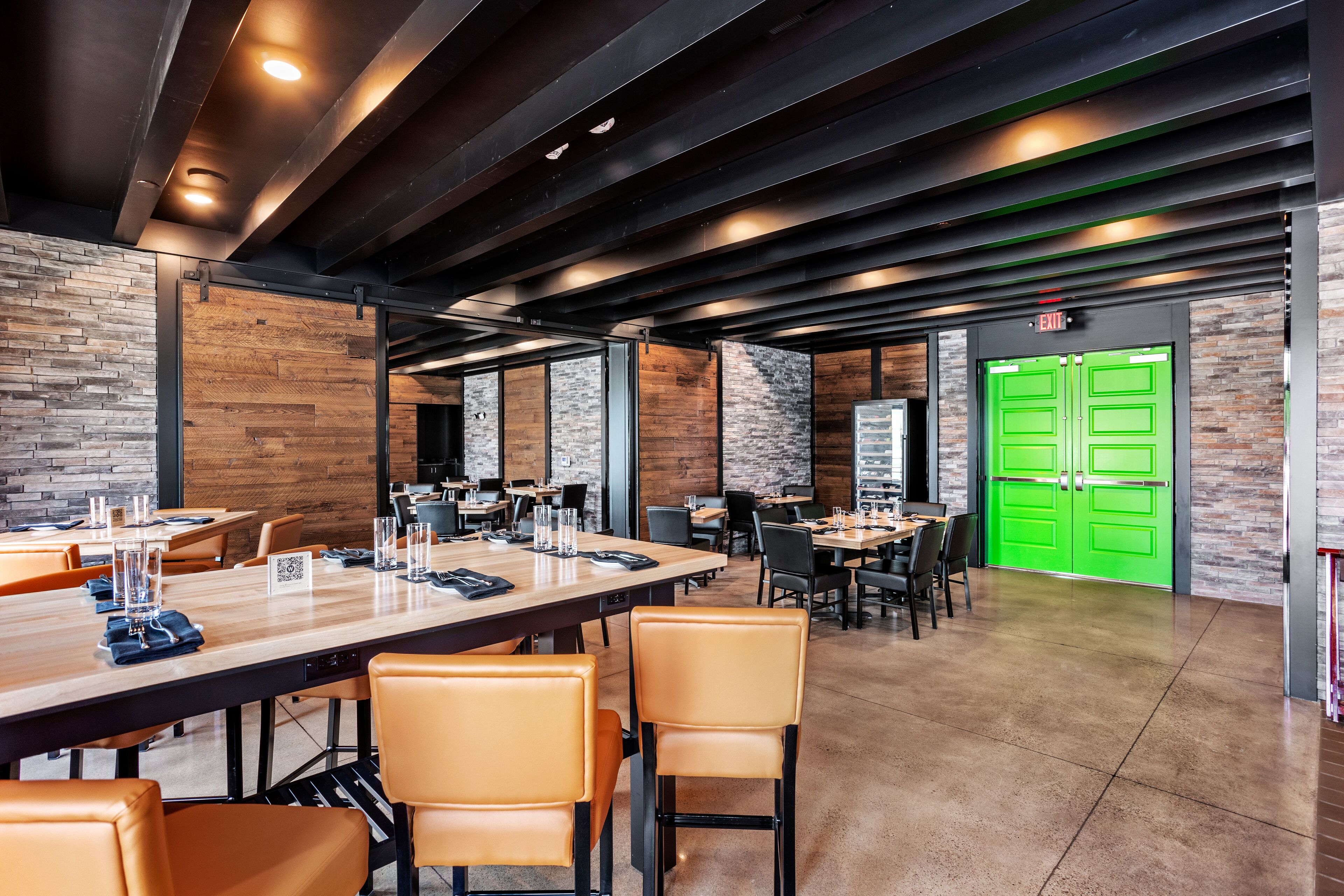 Cobblestone Hotel And Suites