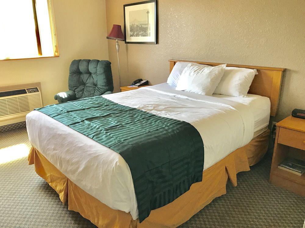Americas Best Value Inn - Lynnwood/Seattle