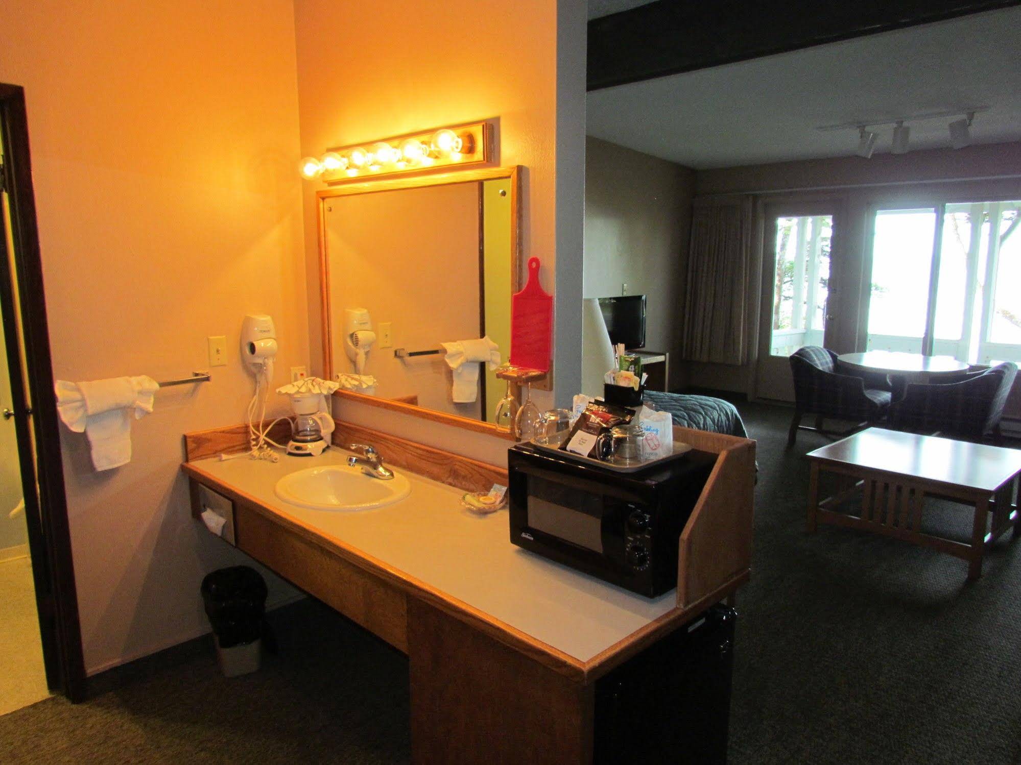 Ocean Crest Resort