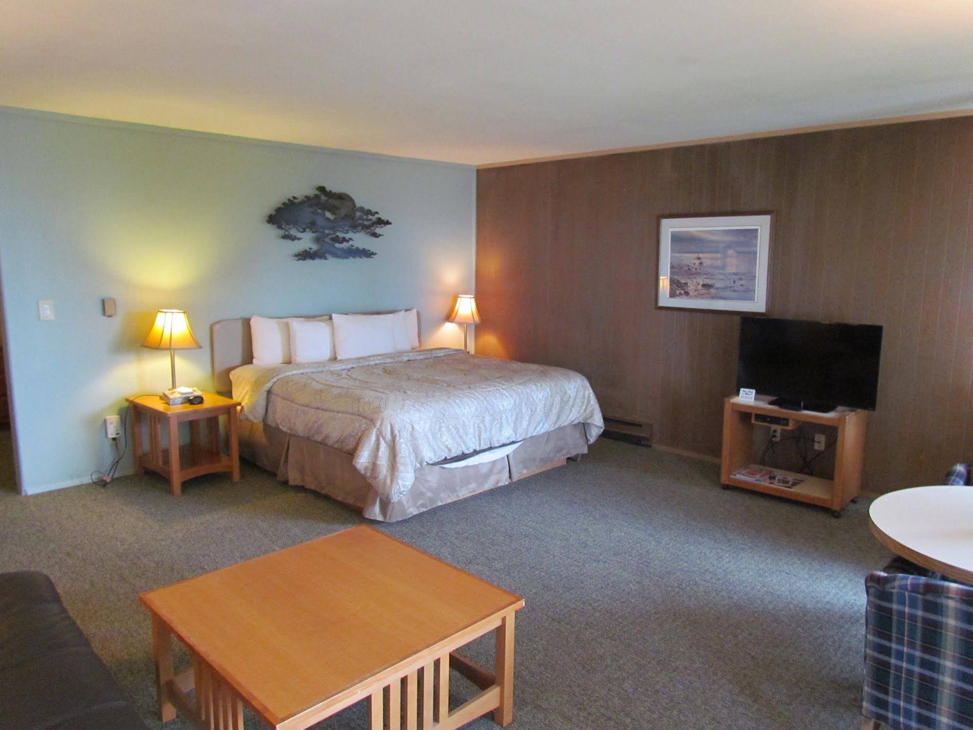 Ocean Crest Resort