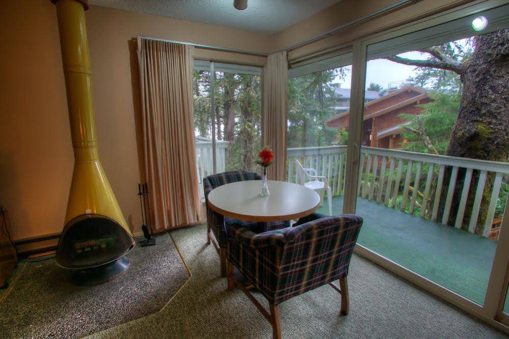 Ocean Crest Resort