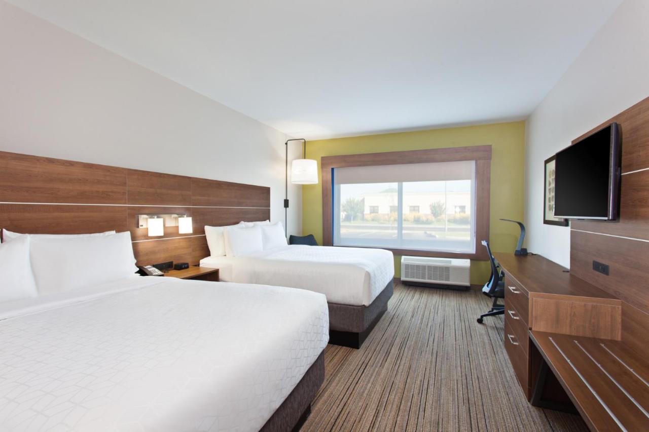 Holiday Inn Express & Suites Moses Lake